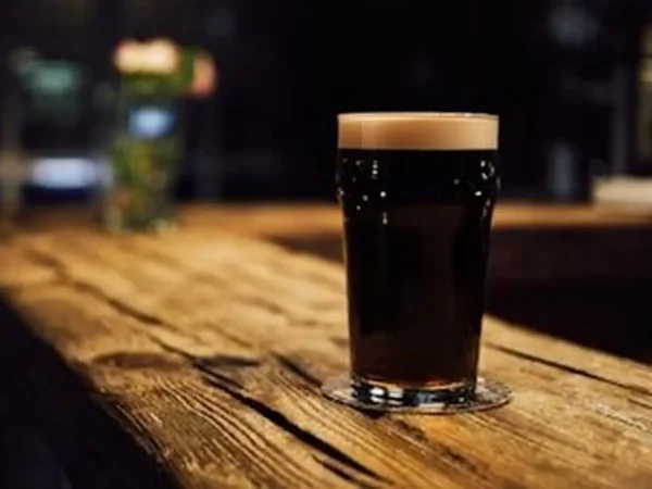 Bodacious Brown, 5.6%, 41 IBUs